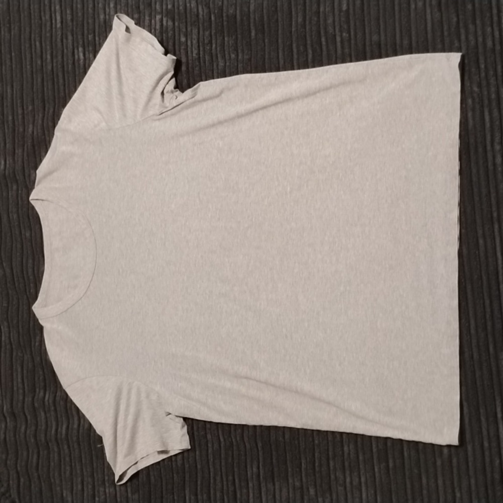 Lululemon men's shirt size XL